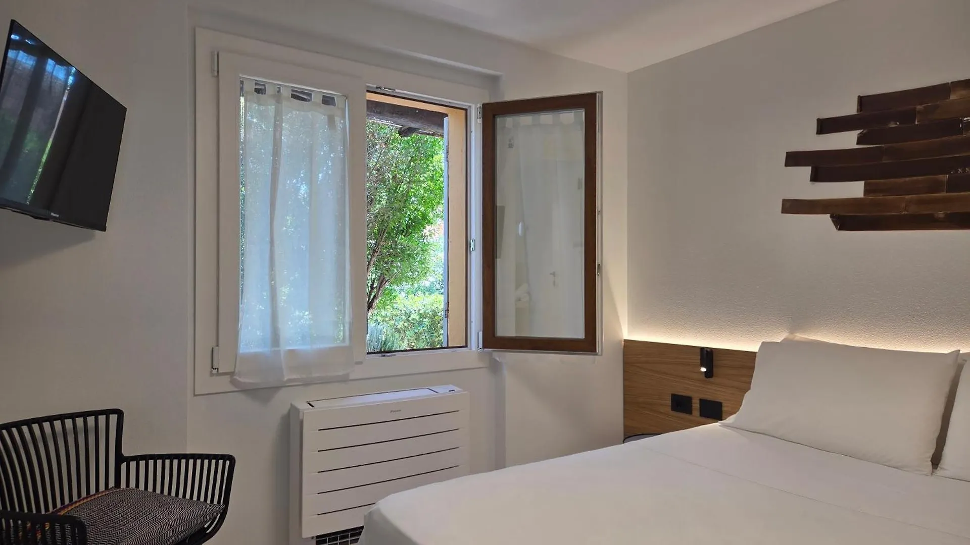 Valesmeralda Boutique Rooms, Porto Cervo Marina