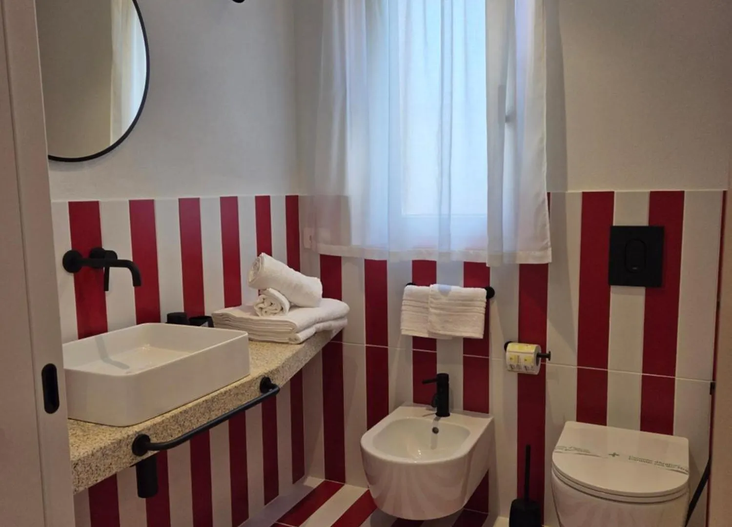 ゲストハウス Valesmeralda Boutique Rooms, Porto Cervo Marina