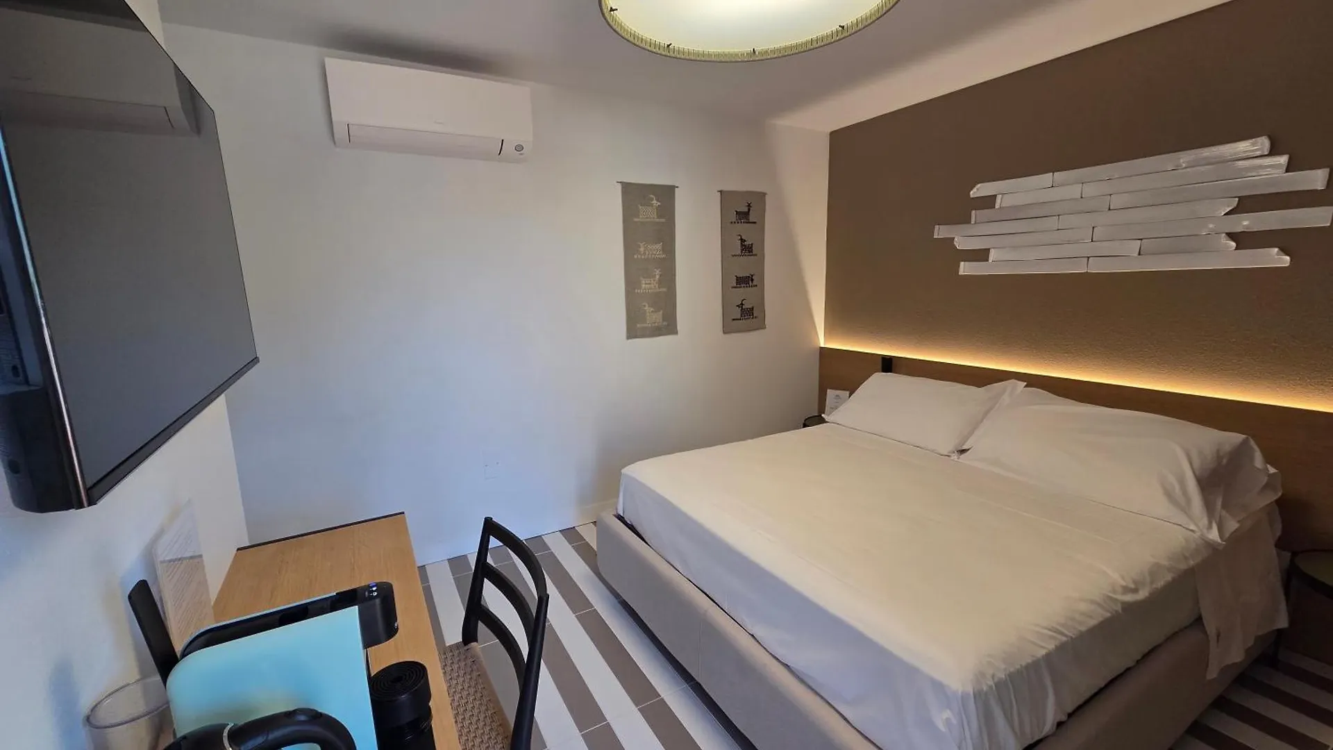 Valesmeralda Boutique Rooms, Porto Cervo Marina